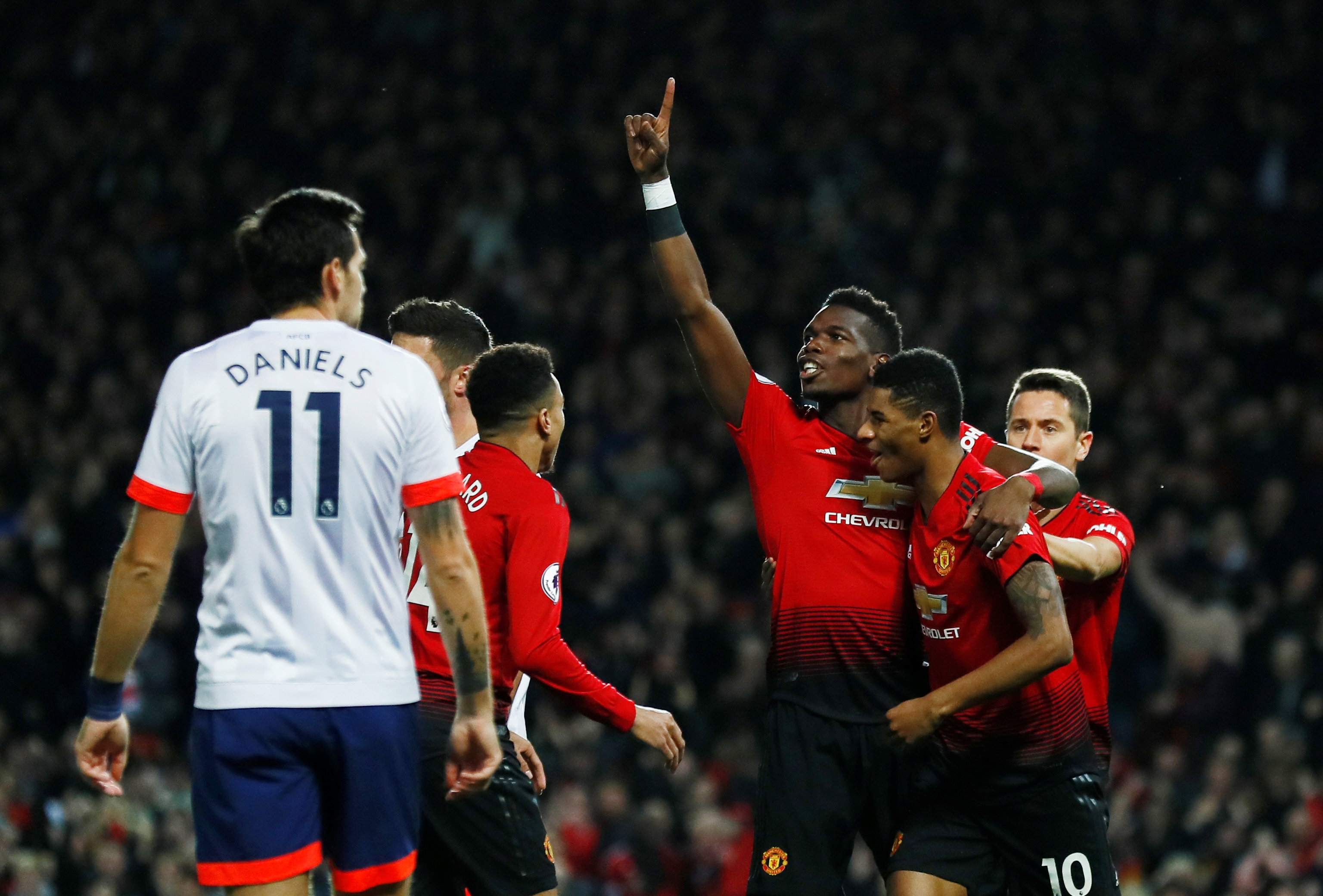 在羽毛球中 在羽毛球中