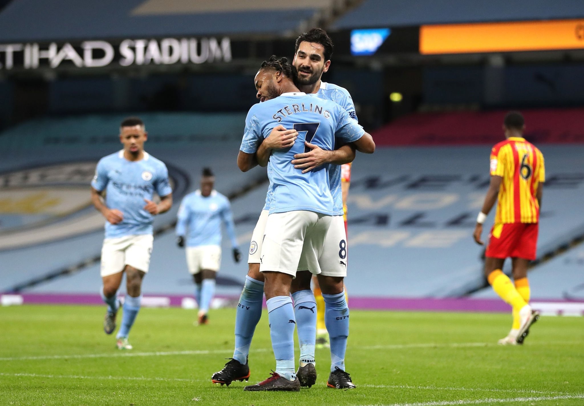 动员不仅在 动员不仅在